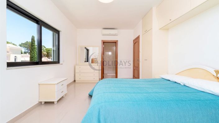 Image No.20-4 Bed Villa for sale