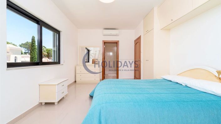 Image No.20-4 Bed Villa for sale
