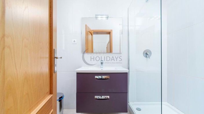 Image No.23-4 Bed Villa for sale