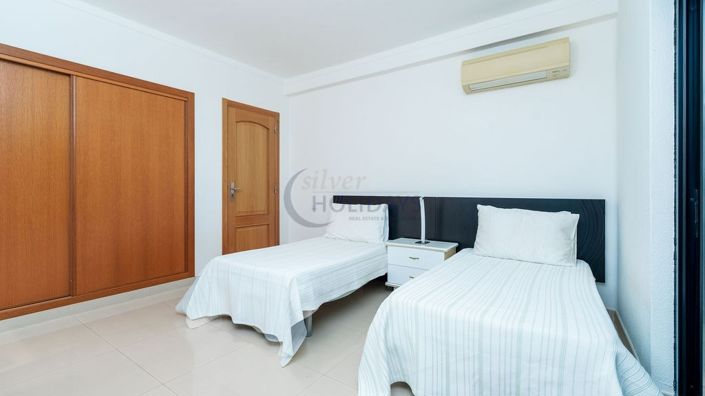 Image No.24-4 Bed Villa for sale