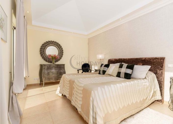 Image No.22-4 Bed Villa for sale