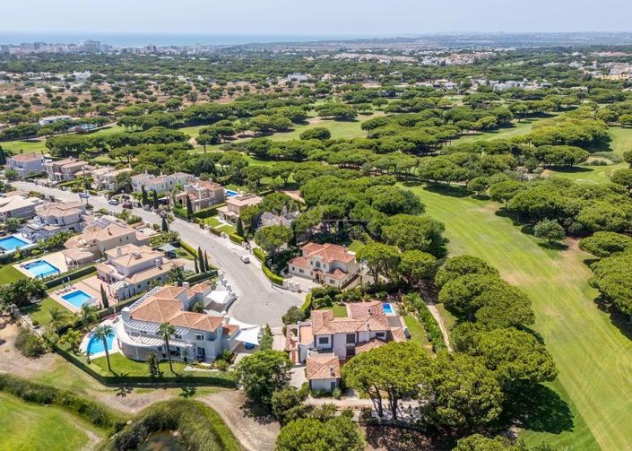 Image No.29-4 Bed Villa for sale