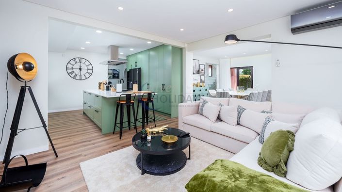 Image No.3-4 Bed Villa for sale