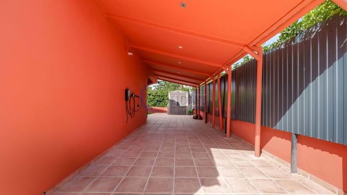 Image No.25-4 Bed Villa for sale