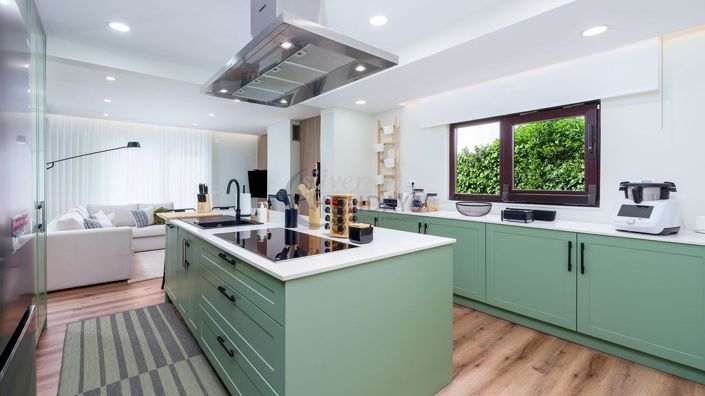 Image No.7-4 Bed Villa for sale