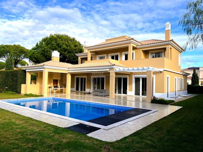 Image No.1-Villa de 4 chambres à vendre à Loule