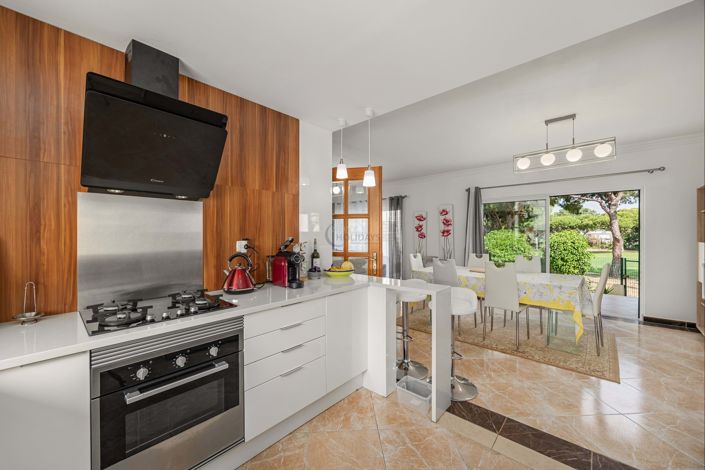 Image No.10-Maison de ville de 4 chambres à vendre à Quarteira