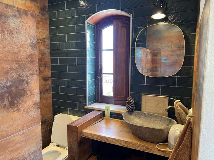 Image No.17-5 Bed Villa for sale