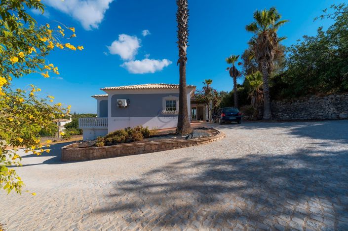 Image No.42-4 Bed Villa for sale