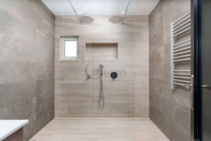 Image No.21-3 Bed Villa for sale