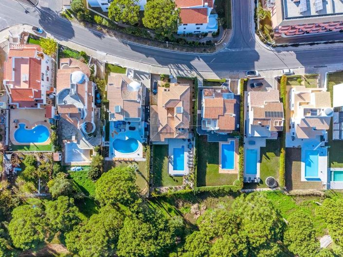 Image No.26-3 Bed Villa for sale