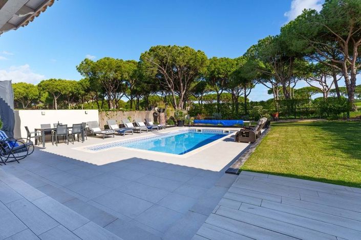 Image No.29-3 Bed Villa for sale