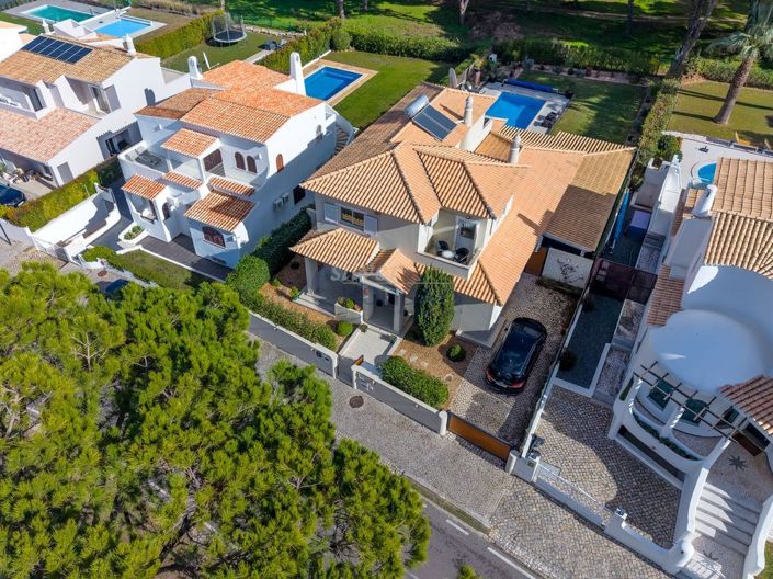 Image No.30-3 Bed Villa for sale