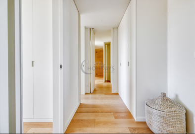 282-636787-80e8cfda10698c2ac701aa56bff6710744