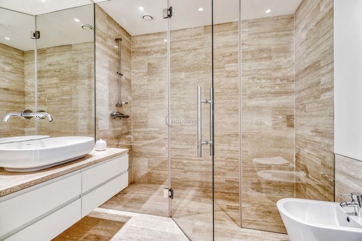 Image No.14-3 Bed Apartment for sale