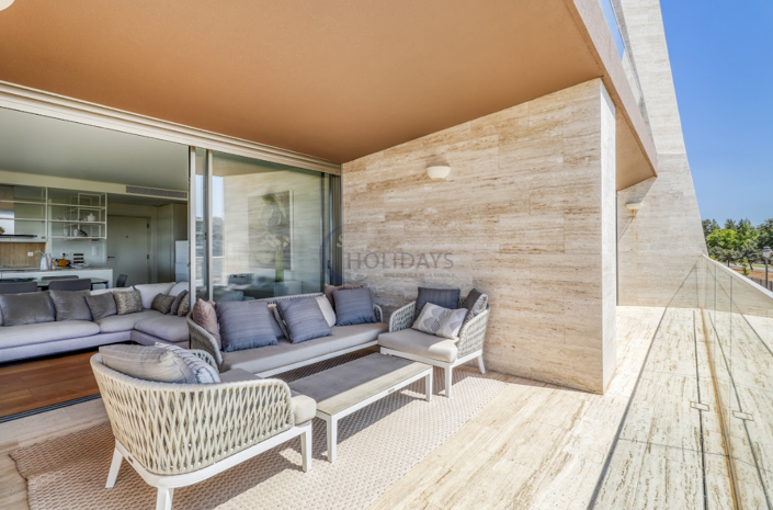 Image No.20-3 Bed Apartment for sale