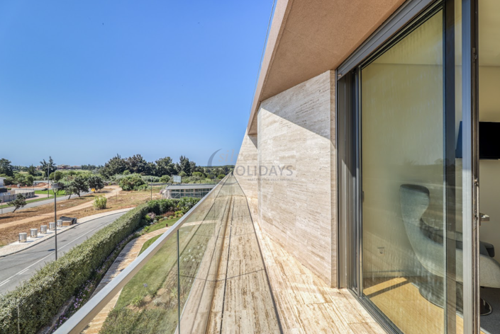 Image No.23-3 Bed Apartment for sale