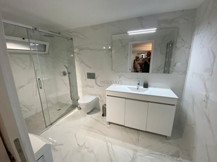 Image No.5-4 Bed Villa for sale