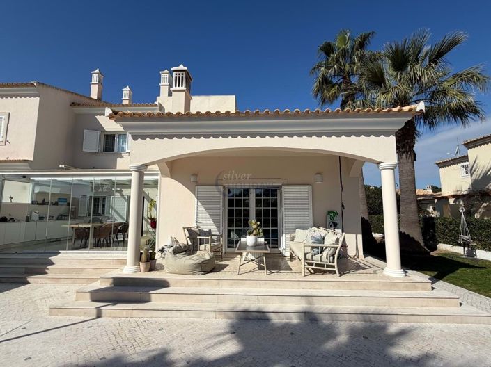 Image No.9-Villa de 5 chambres à vendre à Vilamoura