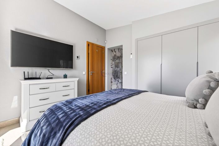 Image No.17-3 Bed Villa for sale