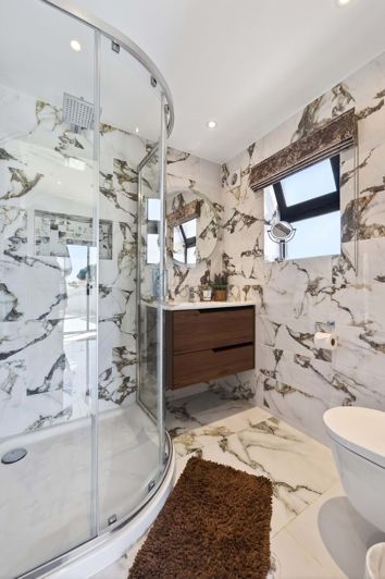 Image No.18-3 Bed Villa for sale