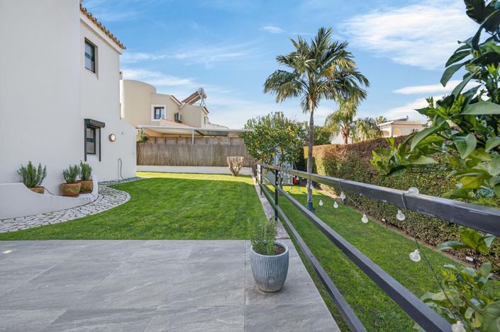 Image No.28-3 Bed Villa for sale