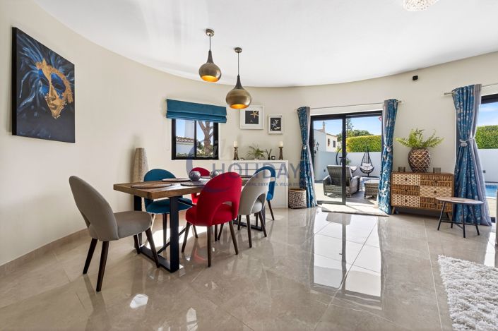 Image No.9-3 Bed Villa for sale