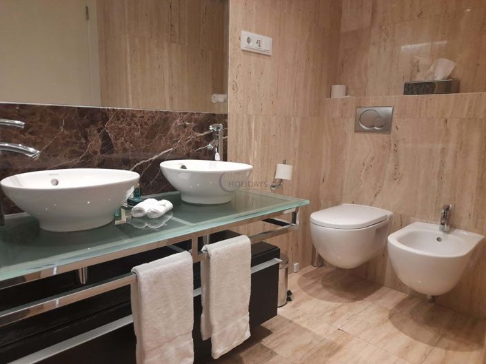 Image No.21-2 Bed Apartment for sale