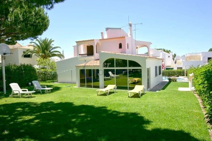 Image No.13-3 Bed Villa for sale
