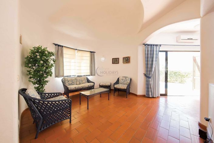 Image No.6-3 Bed Villa for sale