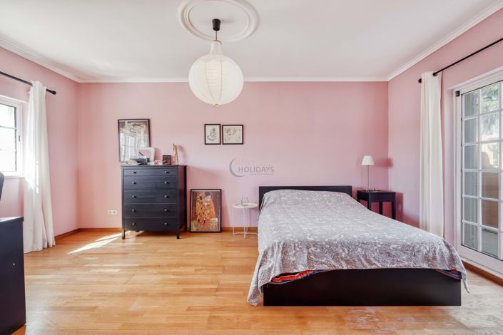 Image No.17-3 Bed Villa for sale