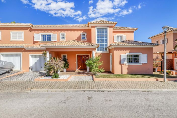 Image No.29-3 Bed Villa for sale