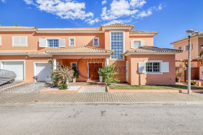 Image No.29-3 Bed Villa for sale