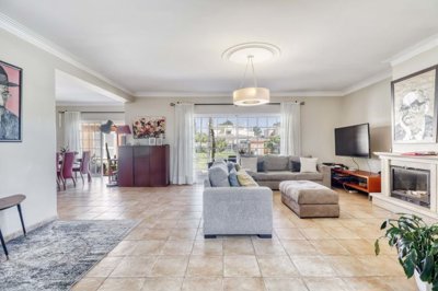 282-663174-80e8cfda10698c2ac701aa56bff6710744