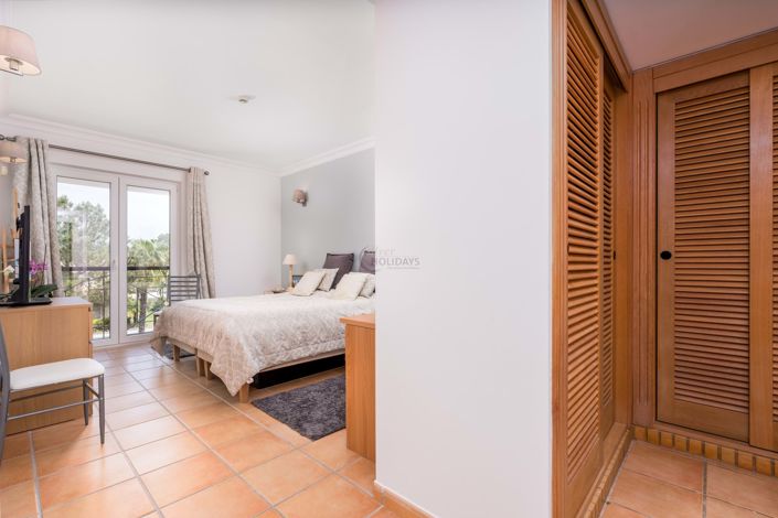 Image No.17-2 Bed Apartment for sale