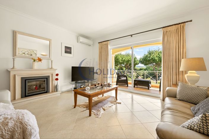 Image No.2-4 Bed Townhouse for sale