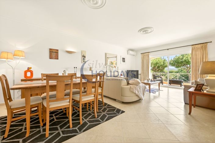 Image No.5-4 Bed Townhouse for sale