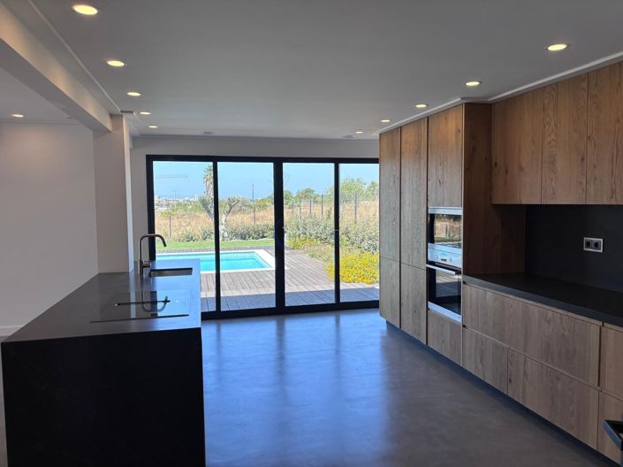Image No.8-5 Bed Villa for sale
