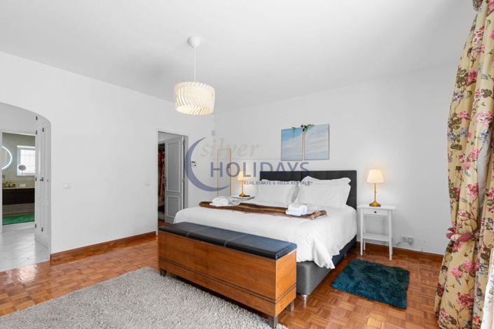 Image No.20-6 Bed Villa for sale