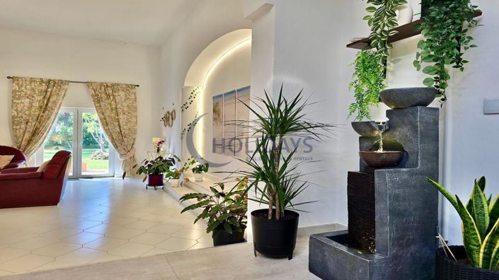 Image No.6-6 Bed Villa for sale