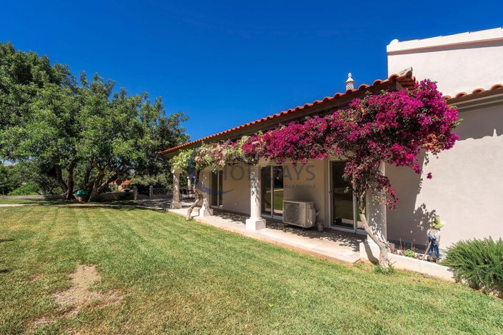 Image No.2-Villa de 4 chambres à vendre à Almancil