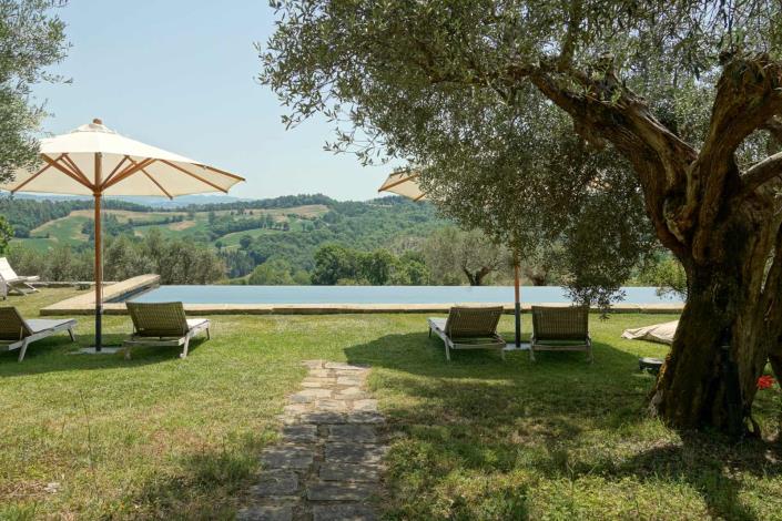 Image No.24-13 Bed Chateaux for sale