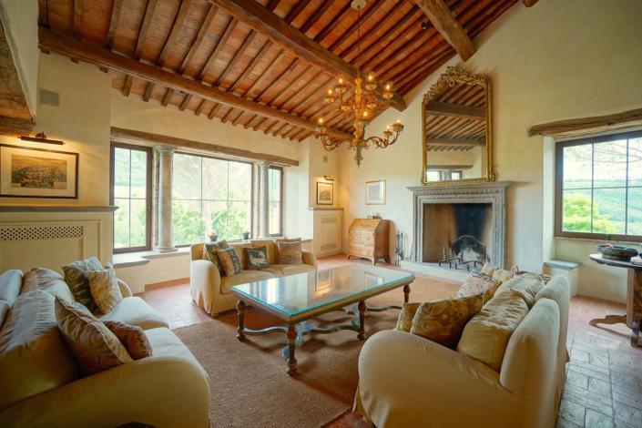 Image No.31-13 Bed Chateaux for sale