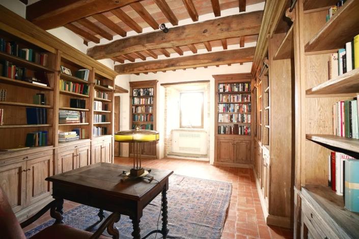 Image No.30-13 Bed Chateaux for sale