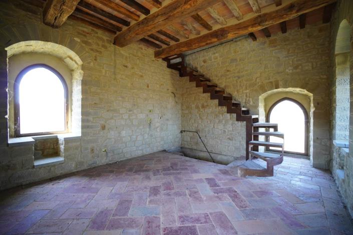 Image No.14-7 Bed Chateaux for sale