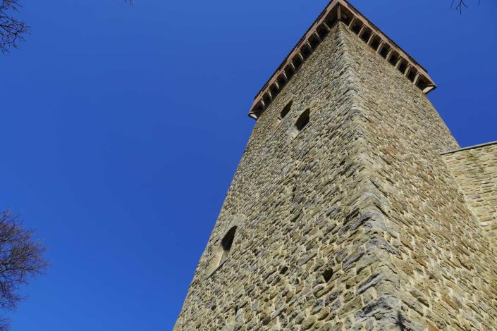 Image No.9-7 Bed Chateaux for sale