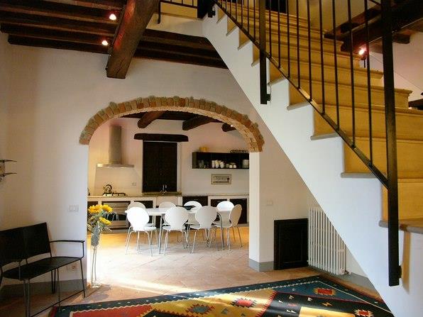 Image No.33-7 Bed Chateaux for sale