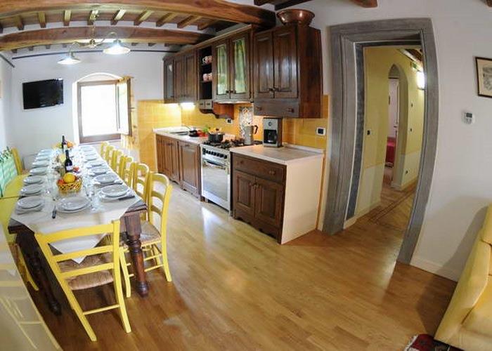 Image No.16-Ferme de 12 chambres à vendre à Citerna