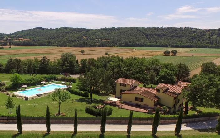 Image No.17-Ferme de 12 chambres à vendre à Citerna