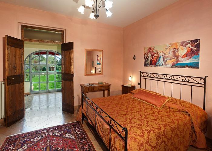 Image No.20-Ferme de 12 chambres à vendre à Citerna